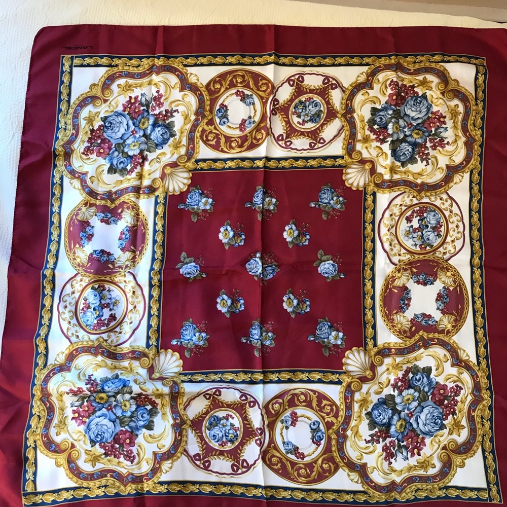 Elegant Floral Red and Gold Scarf